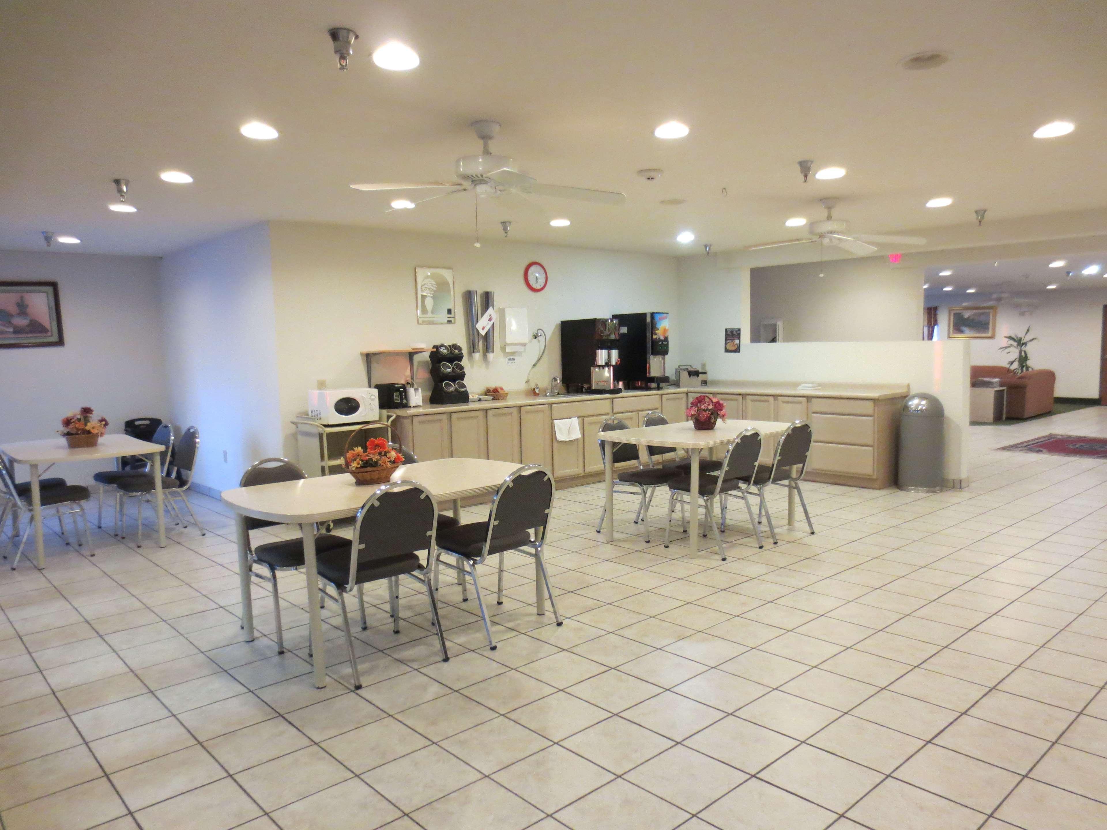 Pinckneyville Inn And Suites Exteriér fotografie
