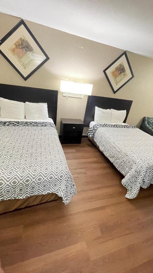 Pinckneyville Inn And Suites Exteriér fotografie