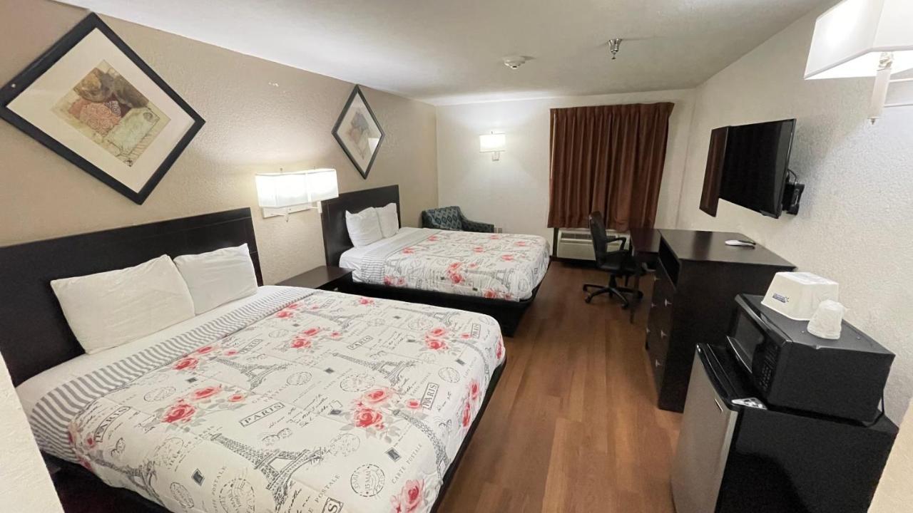 Pinckneyville Inn And Suites Exteriér fotografie
