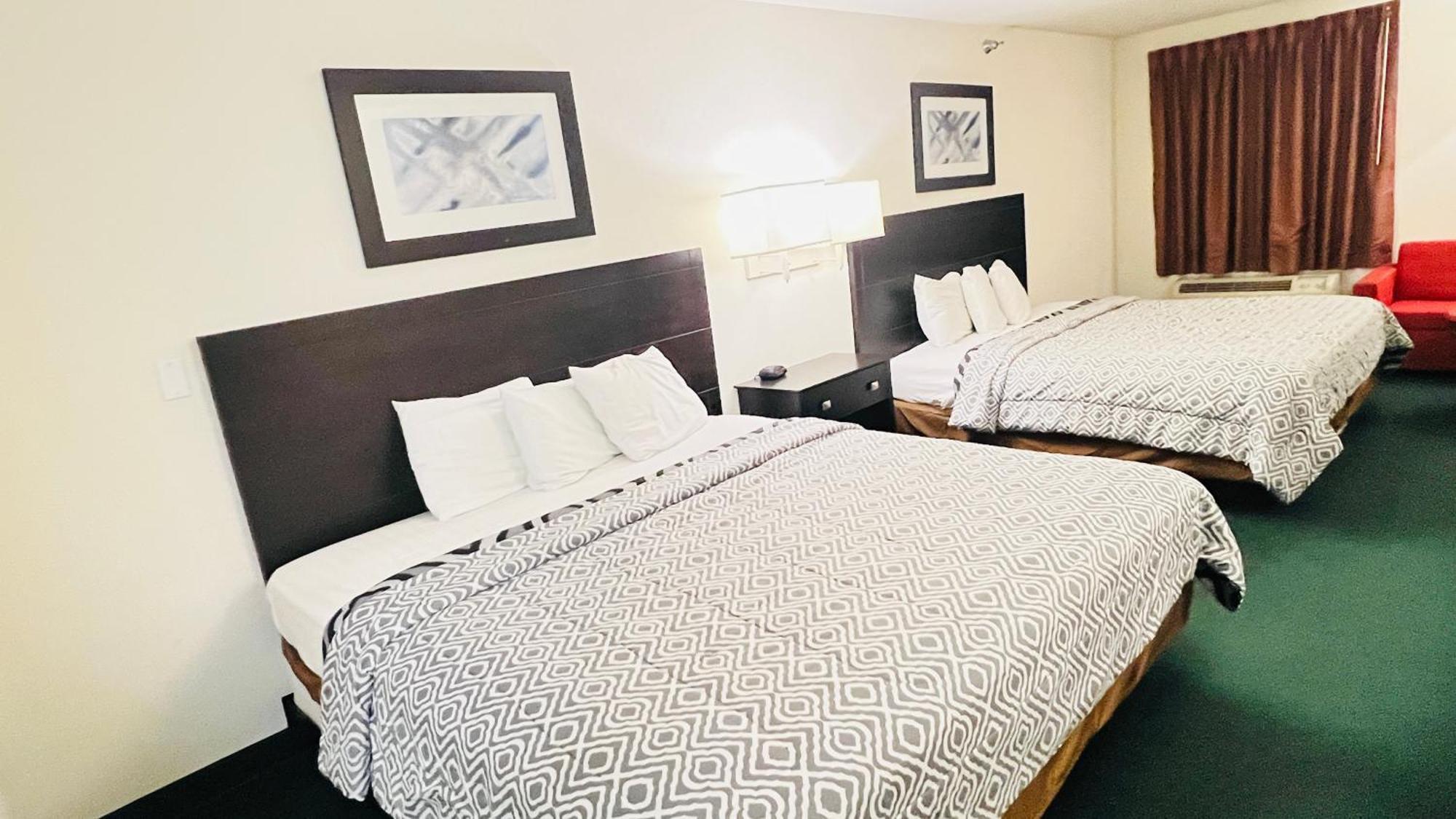 Pinckneyville Inn And Suites Exteriér fotografie